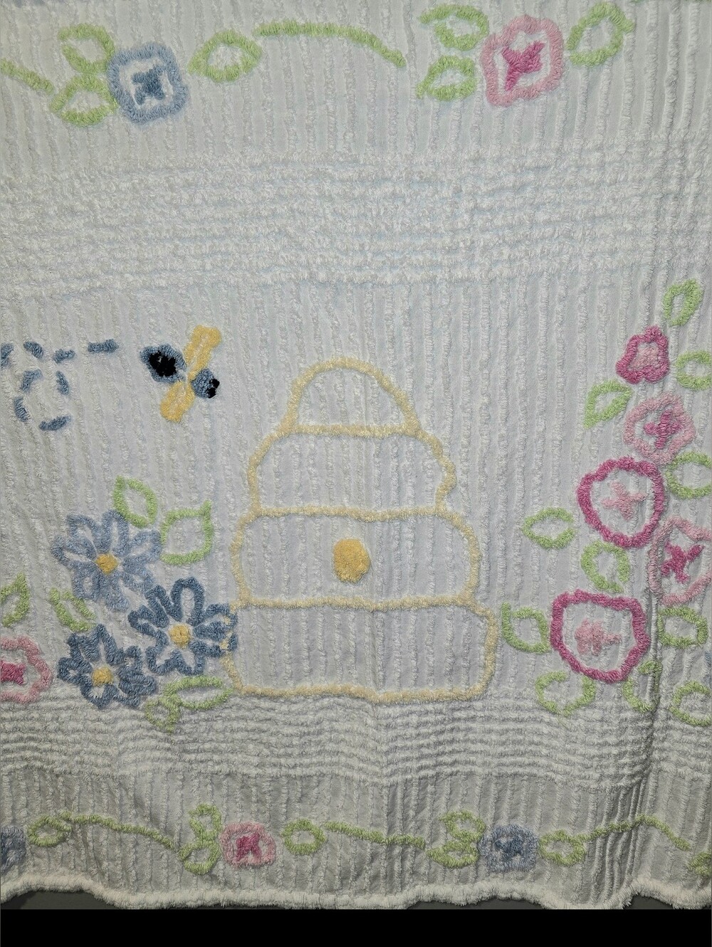 Vintage Bee w/ Flowers Bee Hive Chenille Striped Cotton Baby Crib Blanket 38X48